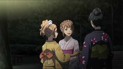 Naho talking with friends